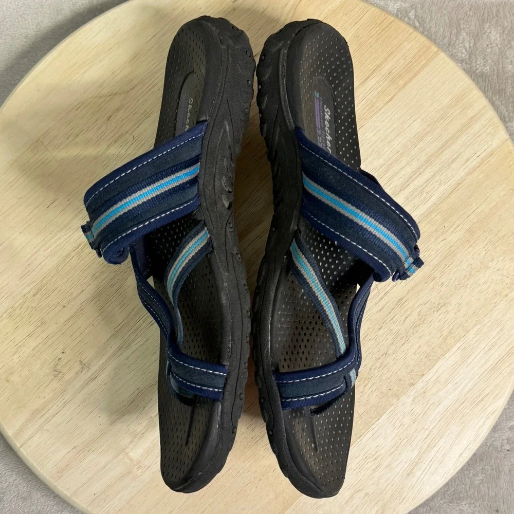 Skechers Outdoor Lifestyle Womens Navy Blue Strappy Thong Sandals Size 10